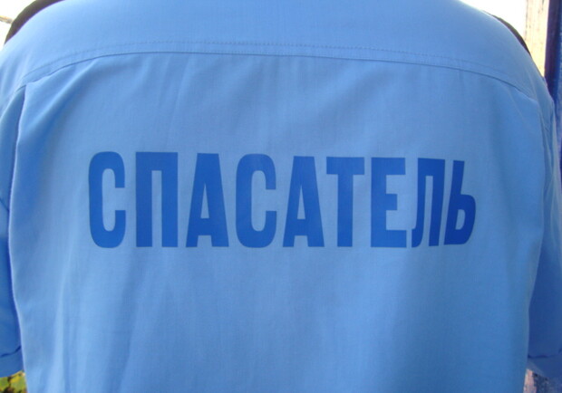 Севастопольские спасатели зарабатывают всего тысячу гривен в месяц. Фото автора