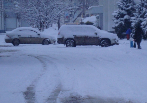 В Севастополе снегопад и заторы на дорогах. Фото автора