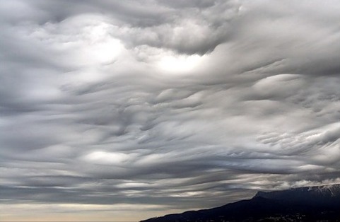 Небо над полуостровом будет покрыто облаками. Фото: clubs.ya.ru