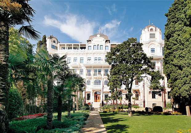 Высоких гостей поселили в самых дорогих отелях. Фото: yes-ukraine.org 