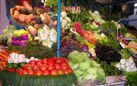 Овощи и фрукты заметно дорожают. Фото: sarabuz.com