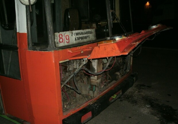 В троллейбусе №7/8 произошел пожар. Фото: 15 минут