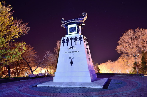 Памятник Казарскому. Автор фото: Pavel O, fotki.yandex.ru