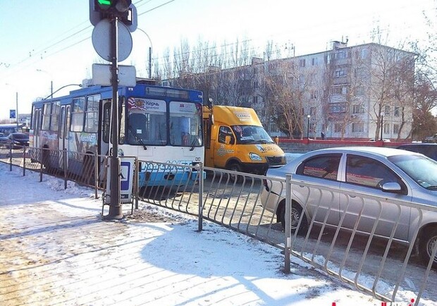 ДТП с троллейбусом в Крыму. Фото: an.crimea.ua