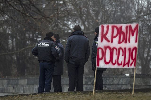 В Крыму проведут референдум. Фото: Baz Ratner