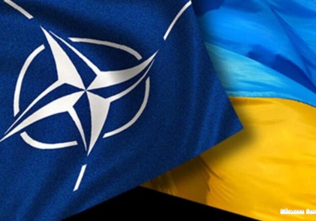 НАТО требует вывести войска из Крыма. Фото: wartime.org.ua