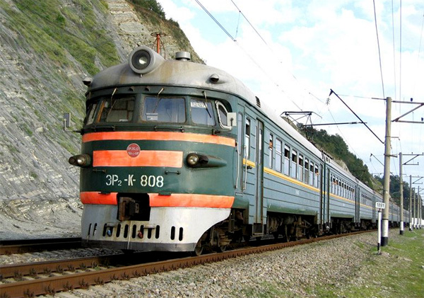 Поезда в Крым из Украины пока ходить не будут. Фото взято с сайта paralel-media.com.ua
