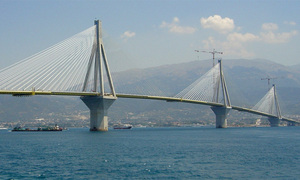 Керченский мост соединит берега России и Украины. Фото с сайта http://www.autonews.ru
