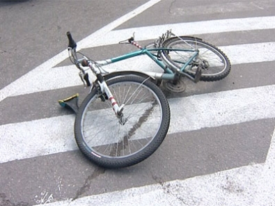 Велосипедист внезапно выехал на дорогу. Фото с сайта ntm-tv.ru