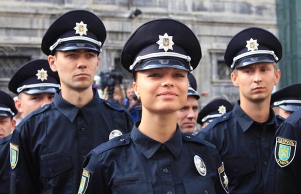 Новость - Люди города - В МВД назвали дату, когда полиция полностью заменит старую милицию