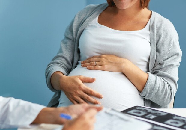 В Симферополе клиники отказались принять бездомную женщину на 9-м месяце беременности 