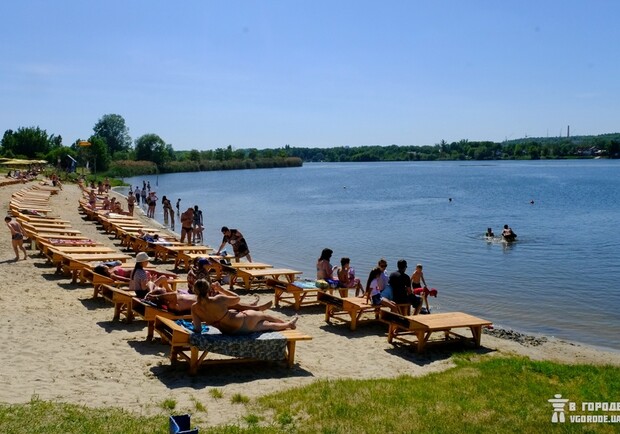 В Харькове официально открыт купальный сезон. Фото: Vgorode
