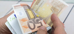 Курс валют в Україні 26 вересня 2022 року: скільки коштує долар і євро