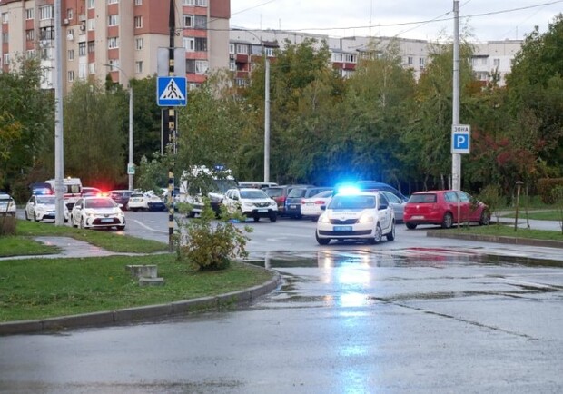 В Черновцах правонарушитель убил полицейскую и умер после задержания. 