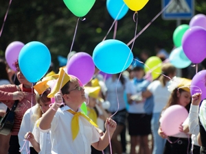 Севастополь - единственный город в Украине, который сохранил традицию ежегодно проводить праздник детства и юности.