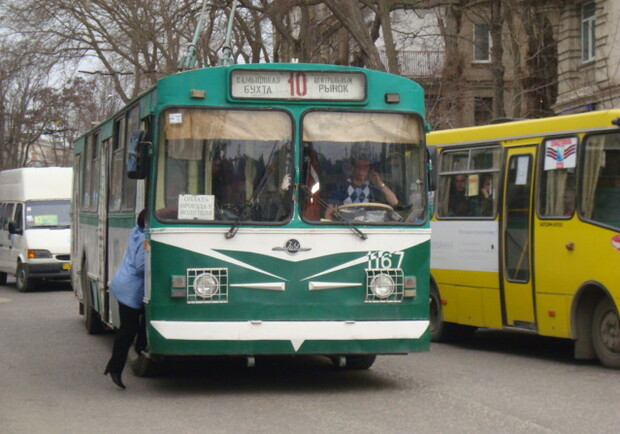 В Керчи подорожат проезд в троллейбусах.
Фото автора