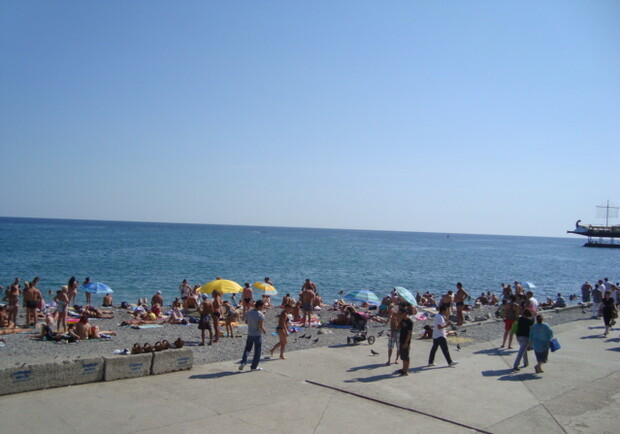 23 процента туристов считают, что в Крыму на все завышены цены. Фото Инны Форт