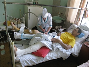 После операции Александр Крамчанин 4 месяца пролежал в кровати. Ему грозит 2-я группа инвалидности. Фото из архива КП