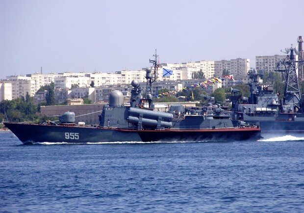 Теперь Дни российского и украинского флотов будут отмечать совместно. Фото автора