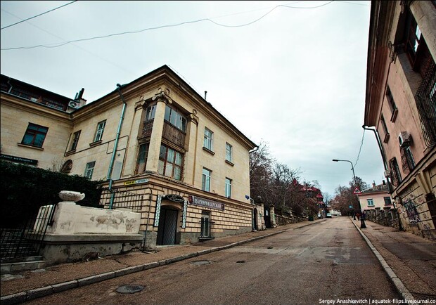 Новость - Досуг и еда - Фотопрогулка по улочкам старого Севастополя