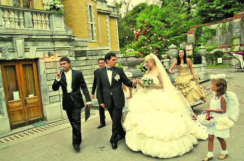 Свадьба во дворце стоит от 6-7 до 20 тысяч гривен в час. Фото: ametis.org
