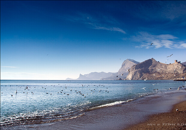 Море в Крыму остыло до 20 градусов. Фото: photo.i.ua
