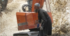 Монахов оштрафовали за незаконные строительные работы. Фото с сайта "Севастопольской газеты".