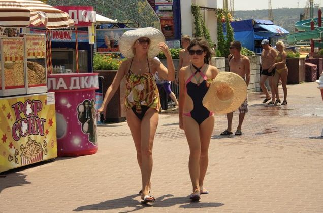 В этом году в Крыму побывало больше курортников, чем в прошлом. Фото: kafanews.com