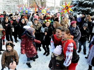 Почти во всех крымских городах на Старый новый год пройдут массовые гуляния. Фото Виталия Парубова.