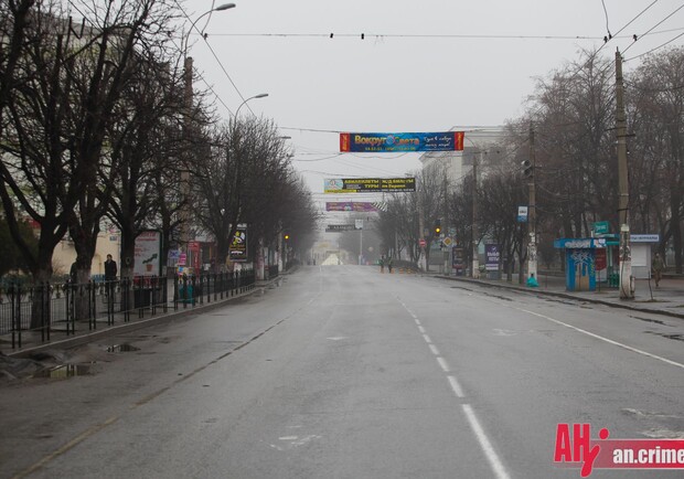 Дороги в Симферополе перекрыты. Фото: АН-Крым