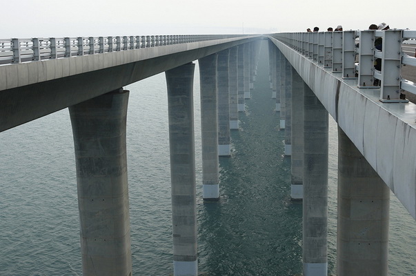 Новость - Транспорт и инфраструктура - Мост через Керченский пролив будет стоять на 70-метровых сваях
