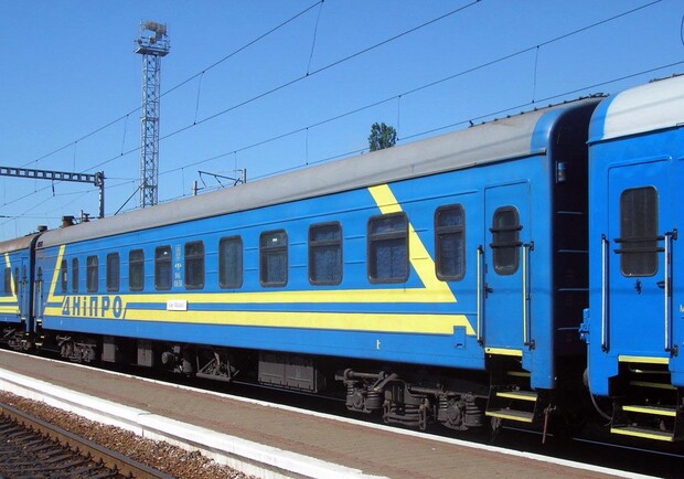 Новость - Транспорт и инфраструктура - "Укрзализныця" отменила ряд поездов до границы с Крымом