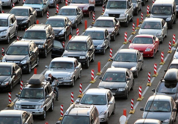 Новость - Транспорт и инфраструктура - Керченская переправа не будет работать еще двое суток: в очереди больше тысячи машин