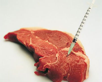 Тестирование показало, что мясные изделия содержат  ГМО чаще всего. Фото с сайта http://podrobnosti.ua