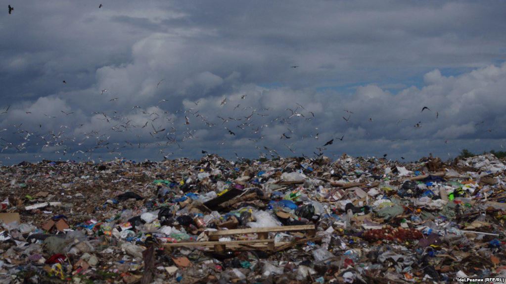 В Крыму приняли новые тарифы на твердые коммунальные отходы. Фото: Радио Свобода