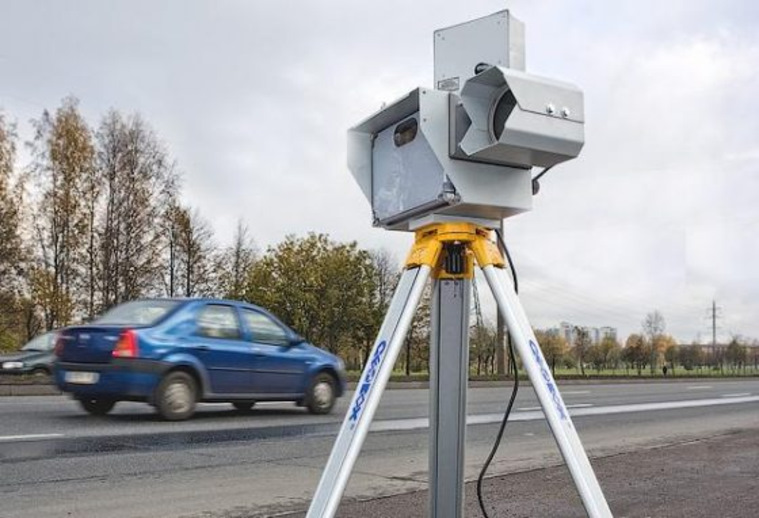 Где на крымских дорогах до 19 января будут работать передвижные камеры