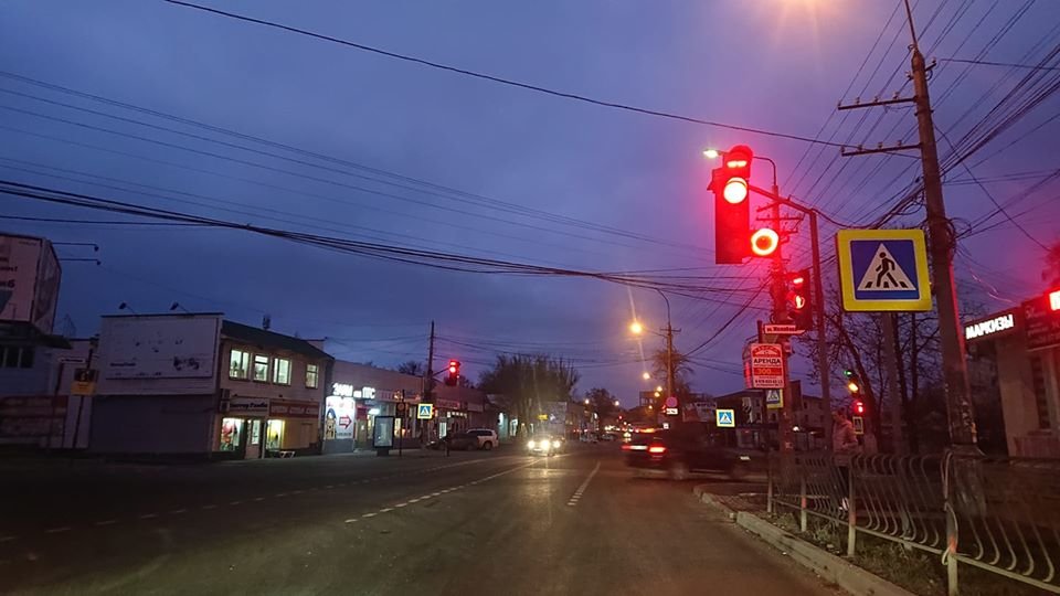 В Симферополя на светофорах отключили таймеры обратного отсчета